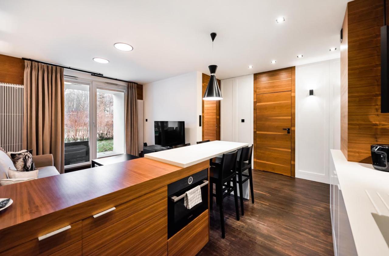 Wola Luxury Wooden Apartment Βαρσοβία Εξωτερικό φωτογραφία